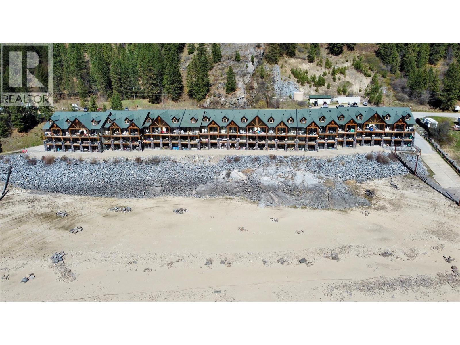 5570 Broadwater Road Unit# 109, Castlegar