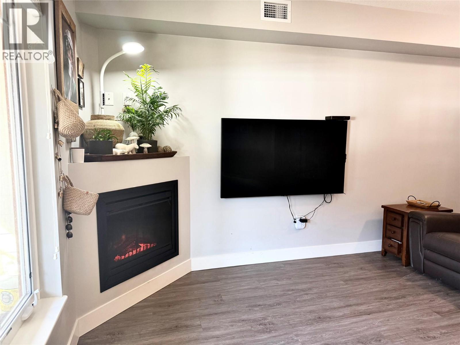 5570 Broadwater Road Unit# 109, Castlegar