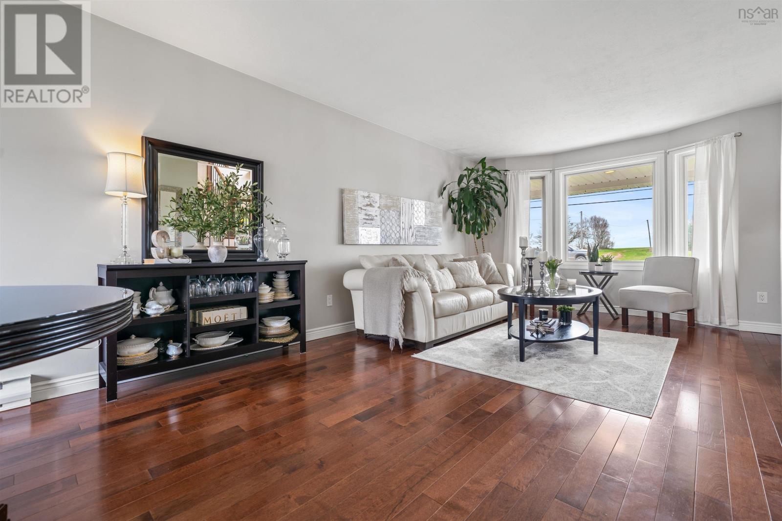 Property 33 of 50 of 1509 Highway 6