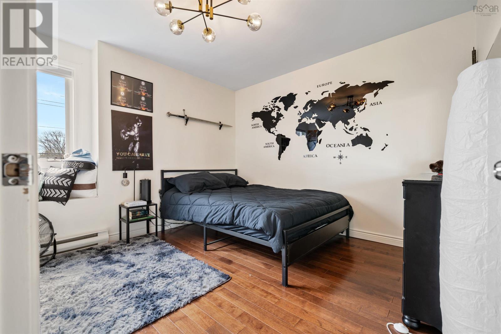 Property 38 of 50 of 1509 Highway 6