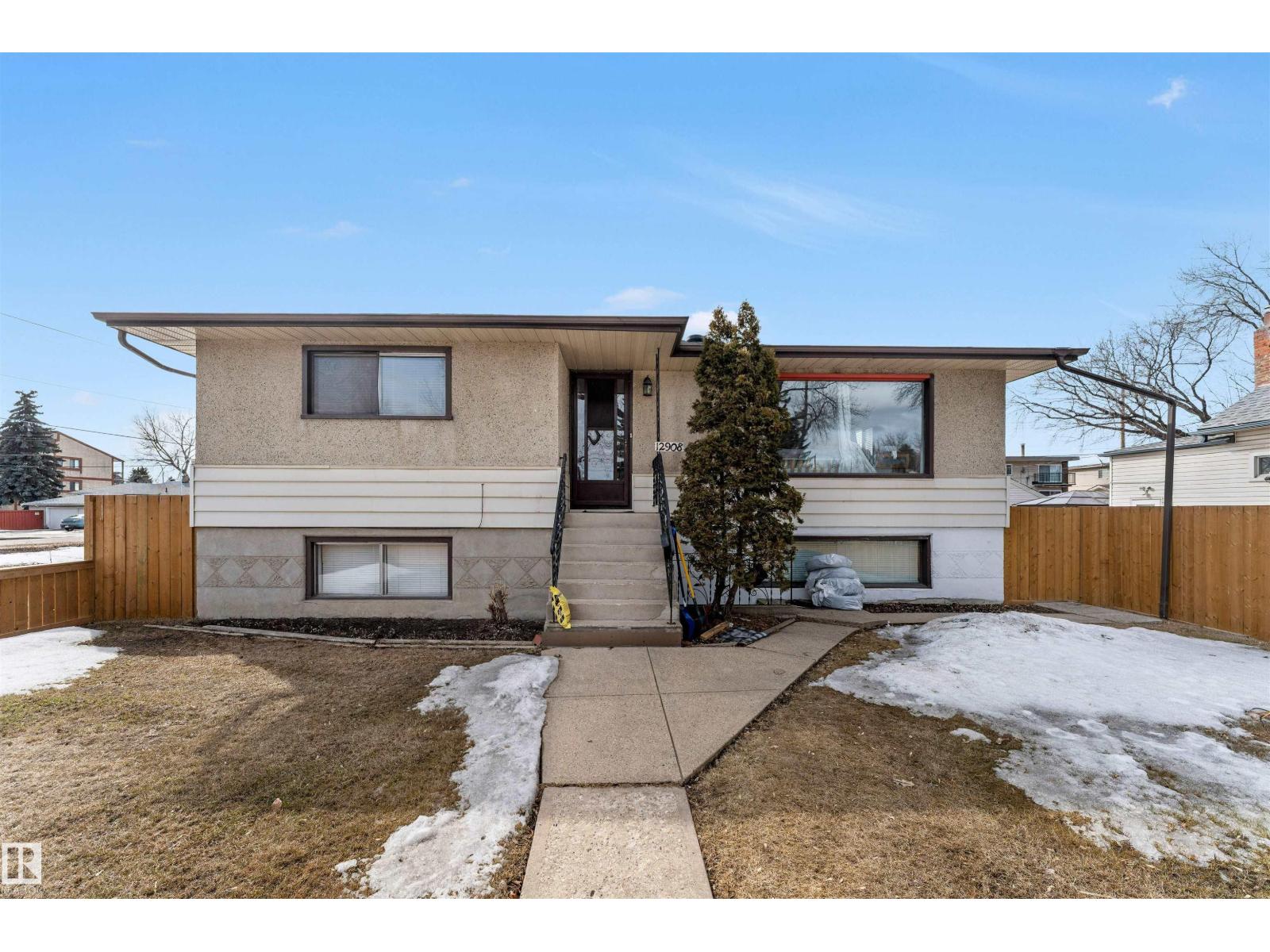 12908 126 ST NW, Edmonton
