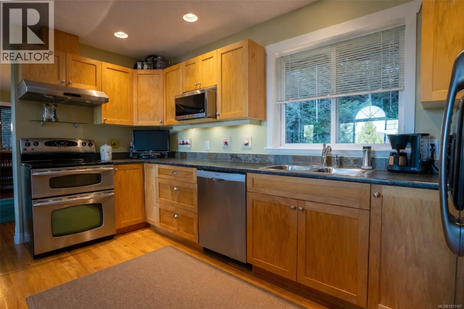  1420 Elan Place, Sooke