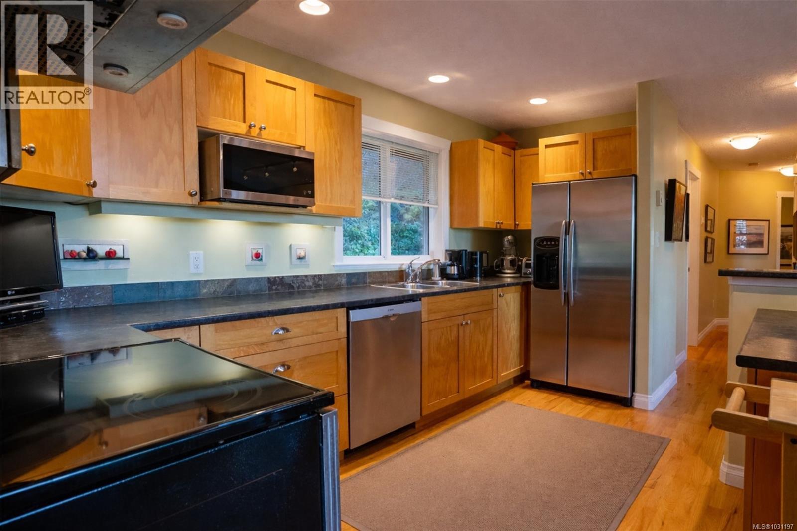 1420 Elan Pl - 14