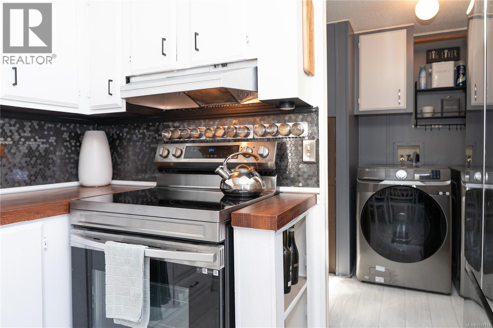 #33 7701 CENTRAL SAANICH RD - 11