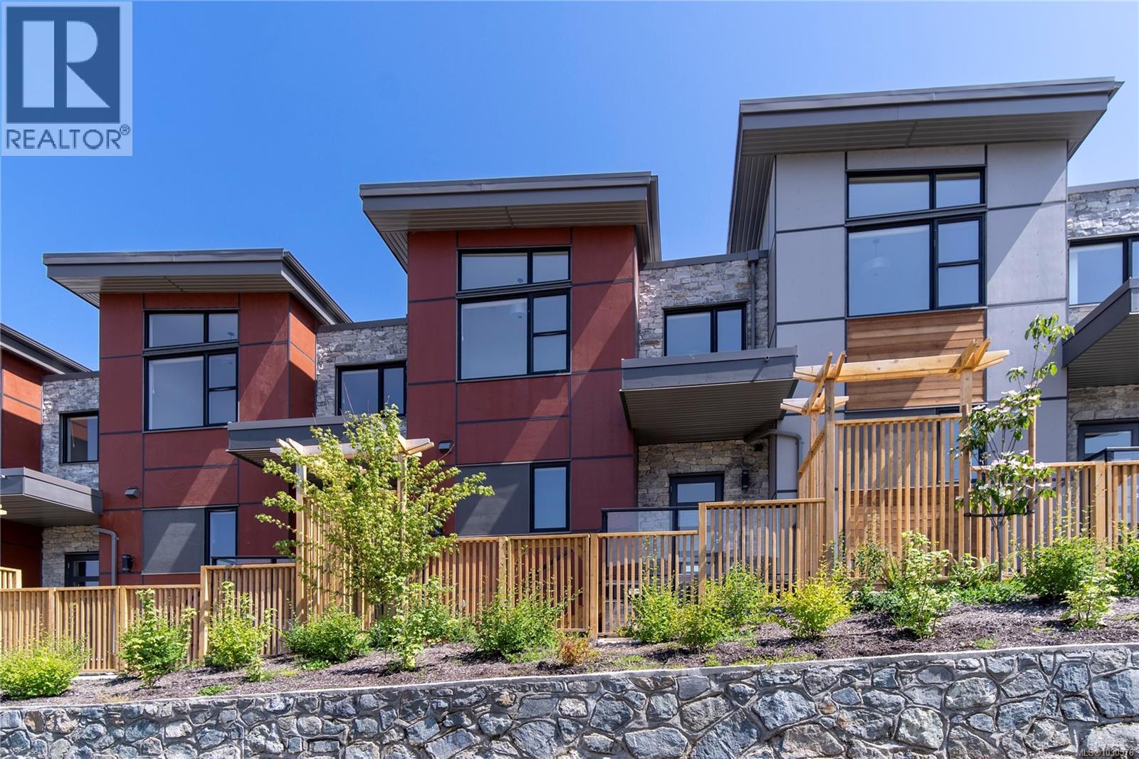 #29 4253 DIEPPE RD - Image 2