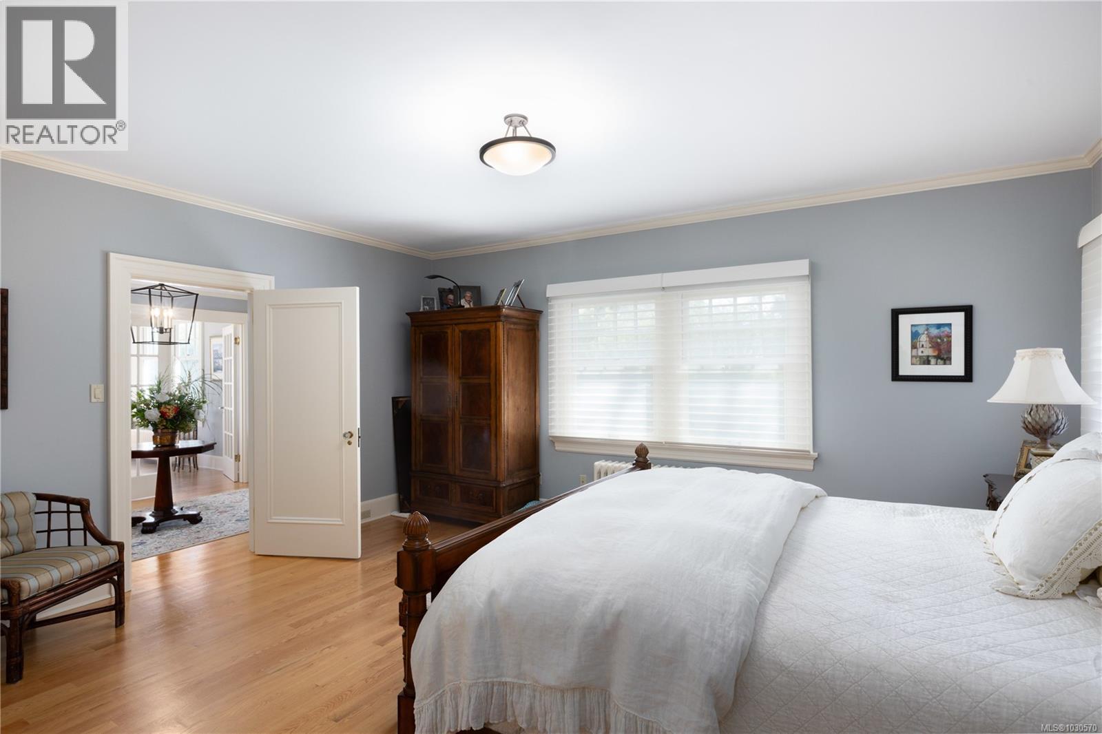  261 King George Terrace, Oak Bay