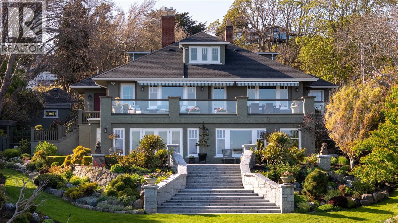  261 King George Terrace, Oak Bay