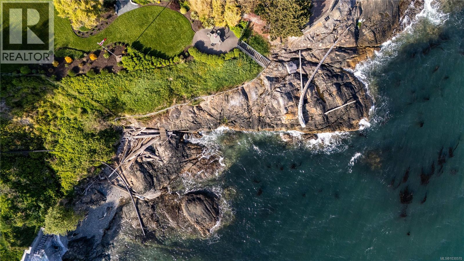  261 King George Terrace, Oak Bay