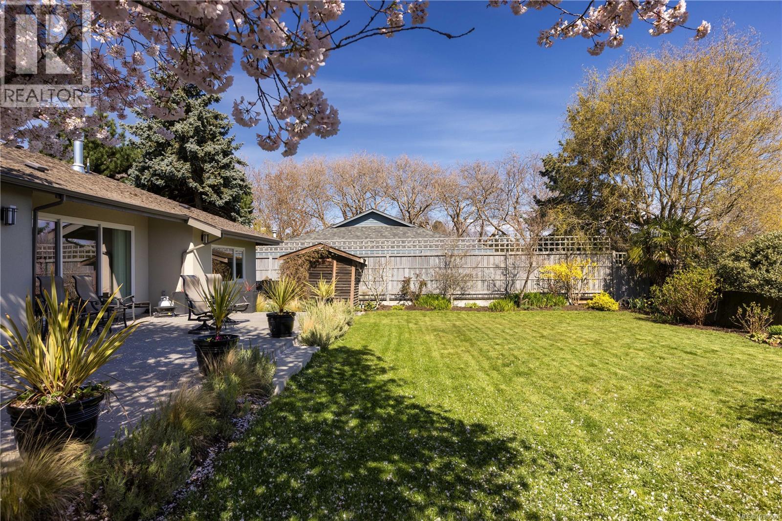 3819 BEACHVIEW PL - 38