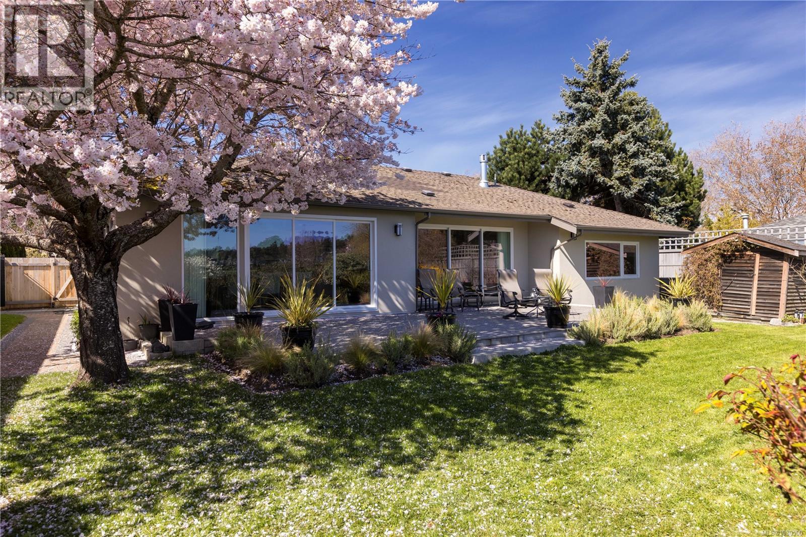 3819 BEACHVIEW PL - 39