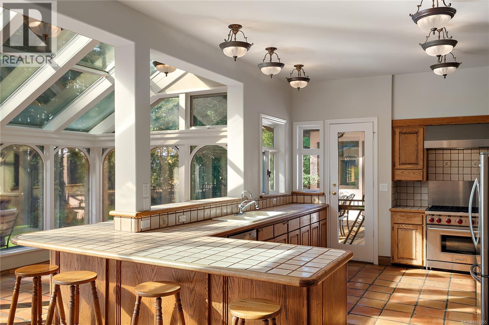 845 Downey Rd, North Saanich