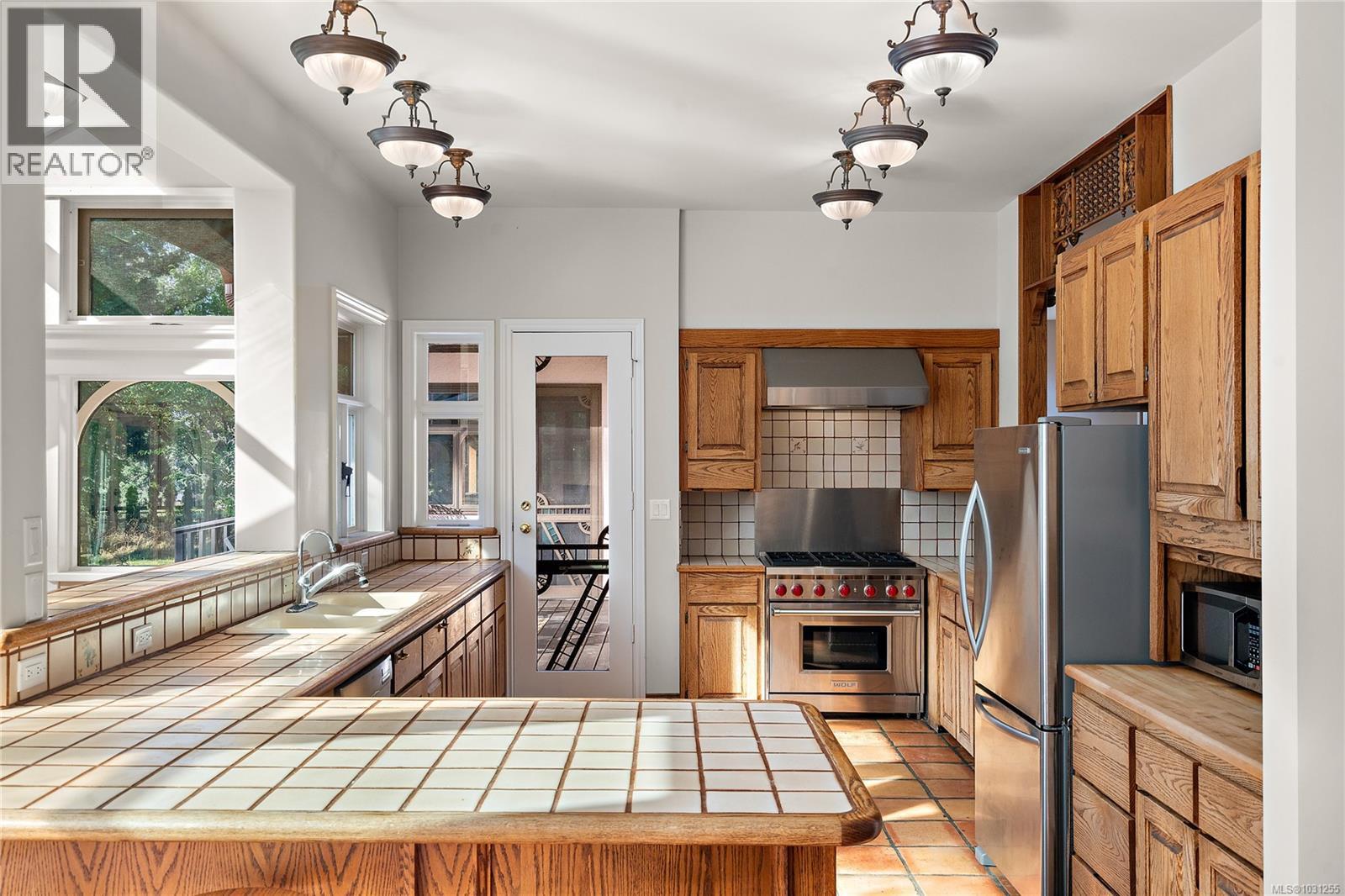 845 Downey Rd, North Saanich