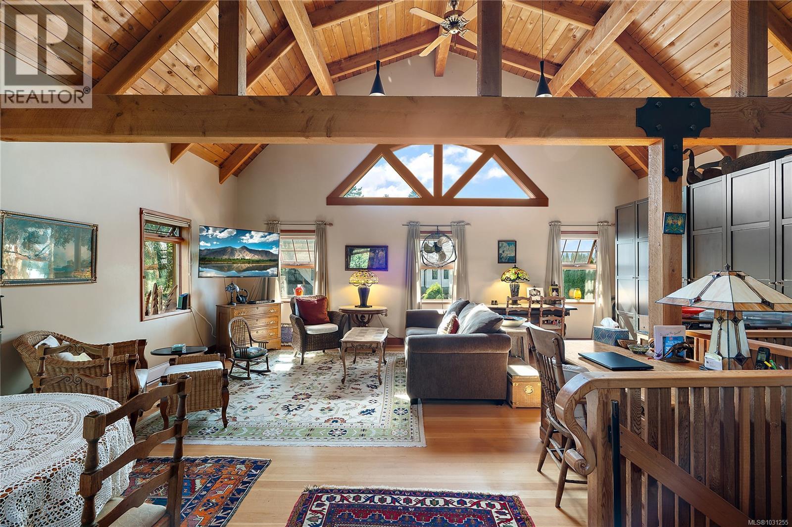 845 Downey Rd, North Saanich