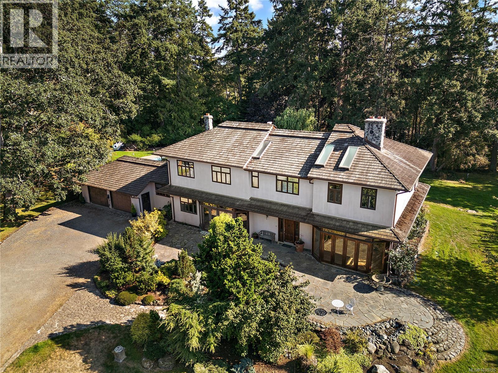 845 Downey Rd, North Saanich