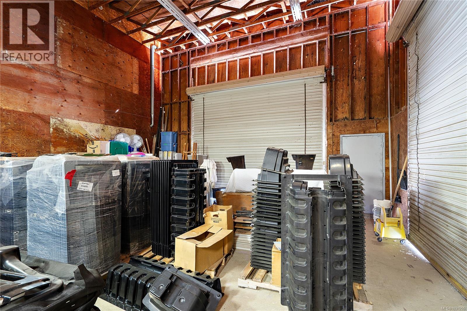 845 Downey Rd - 82