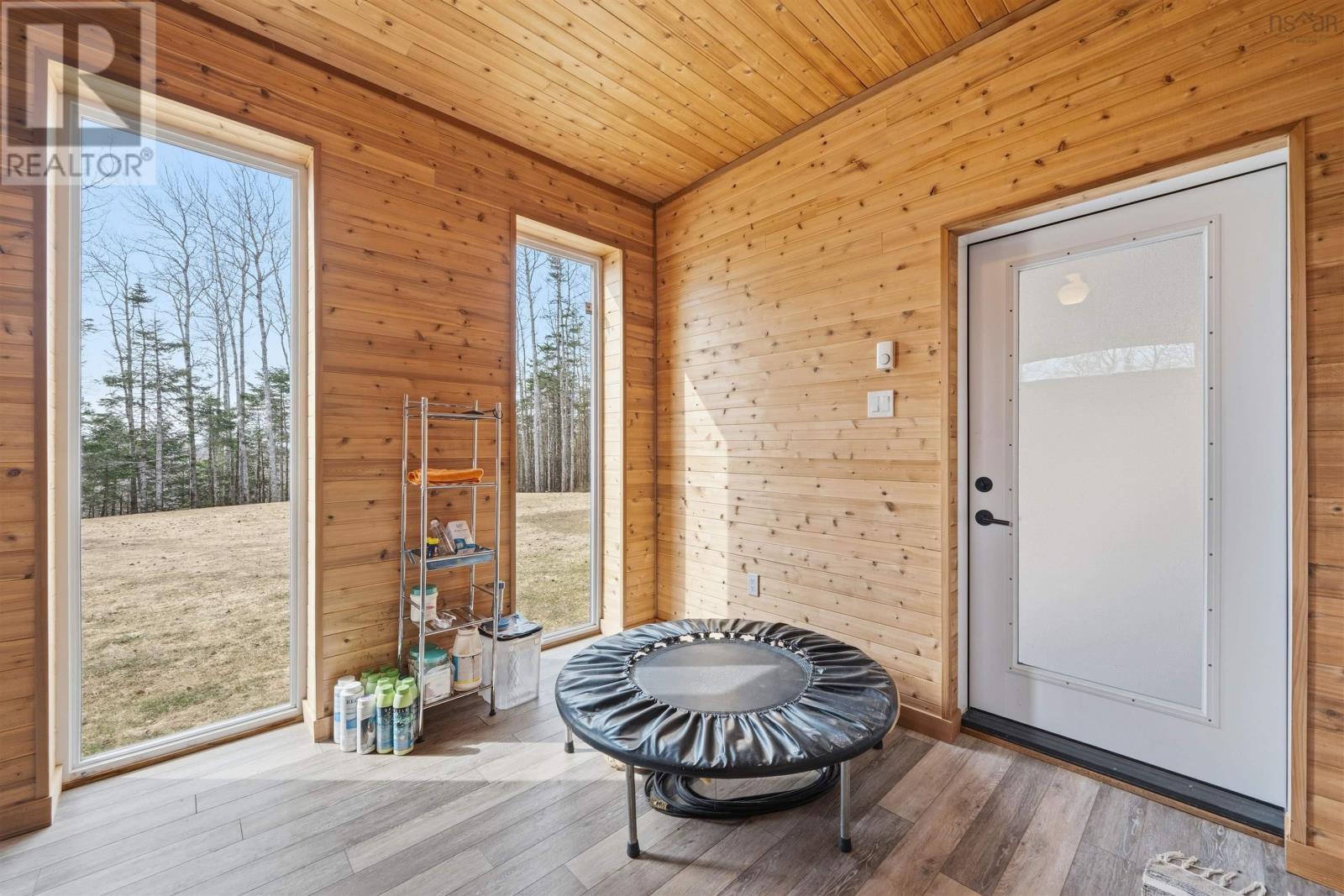 Property 16 of 49 of 11 ARGYLE Close