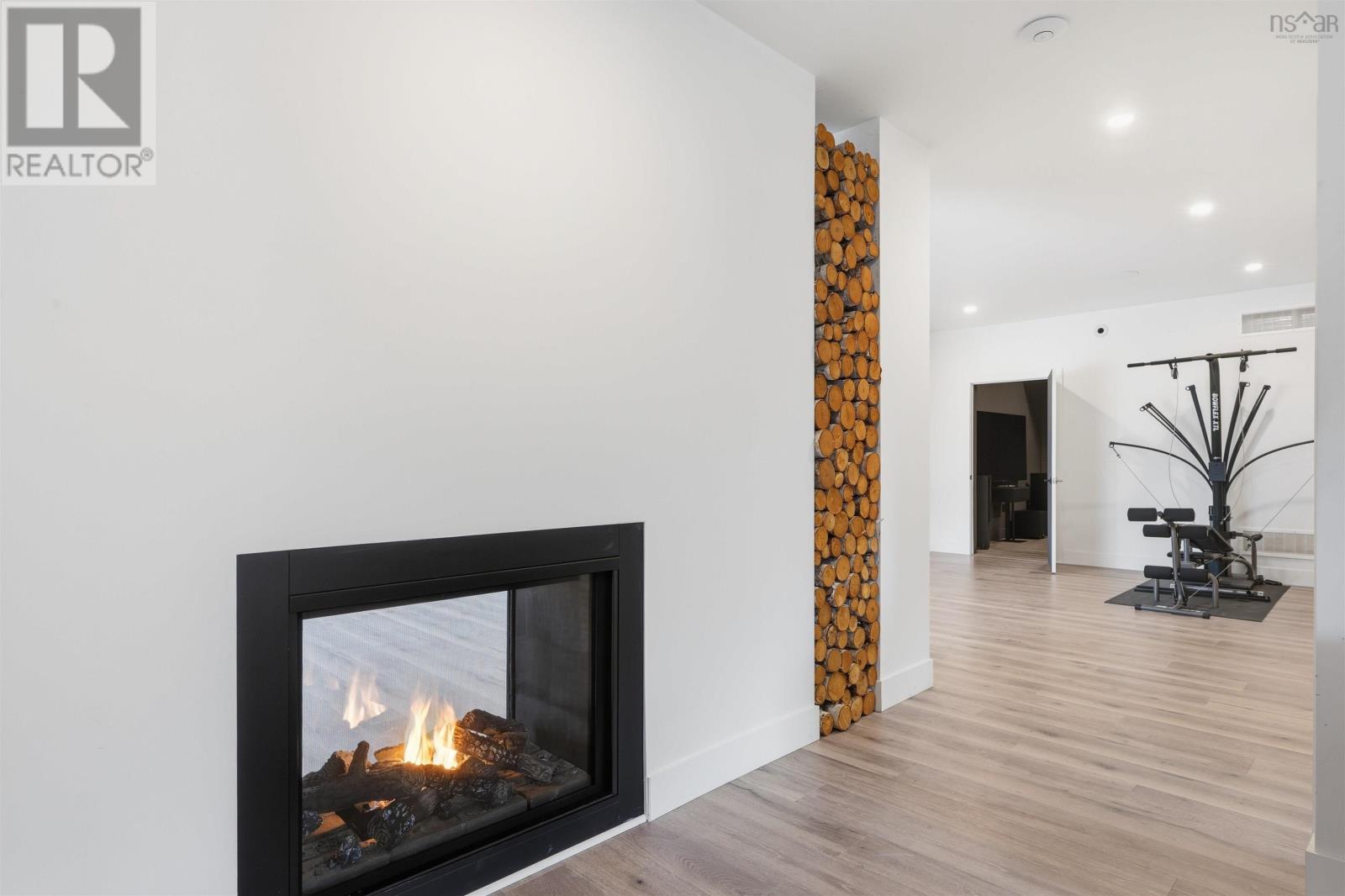 Property 37 of 49 of 11 ARGYLE Close