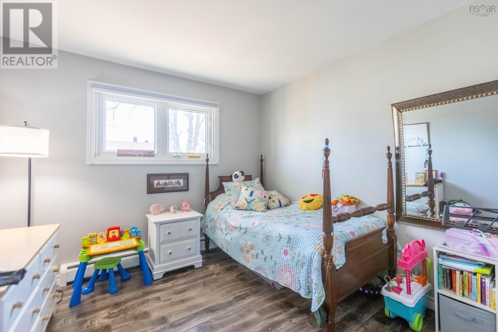 Property 25 of 40 of 19 Boylston Avenue