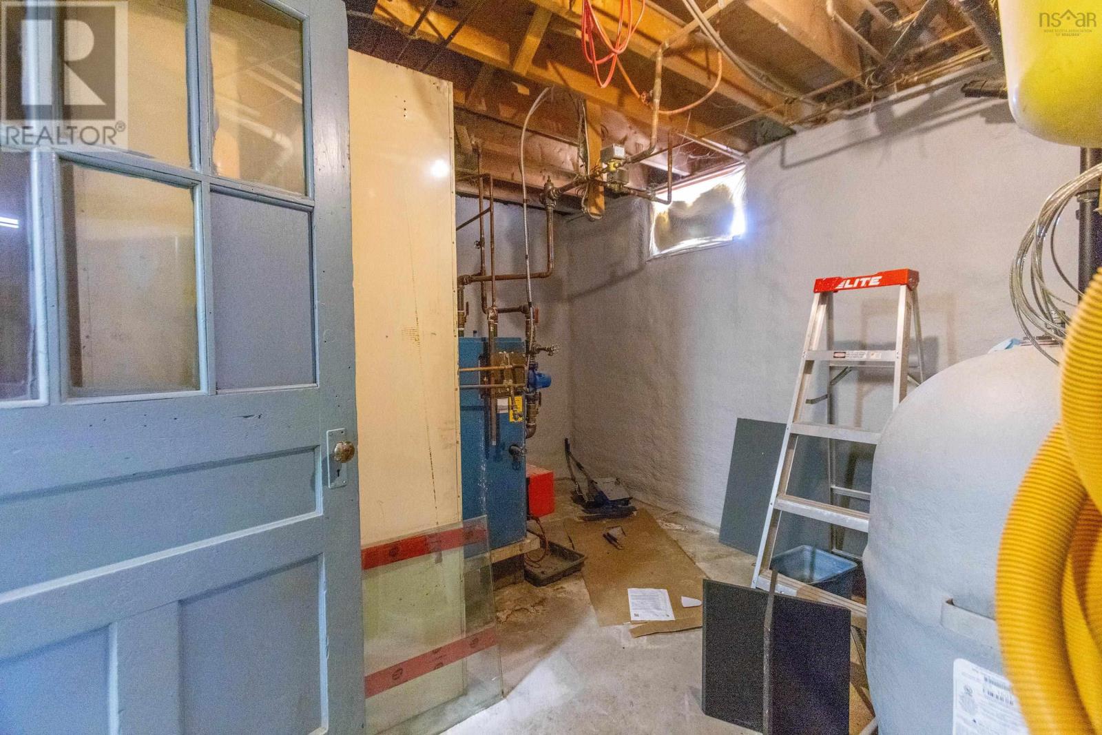 Property 29 of 40 of 19 Boylston Avenue