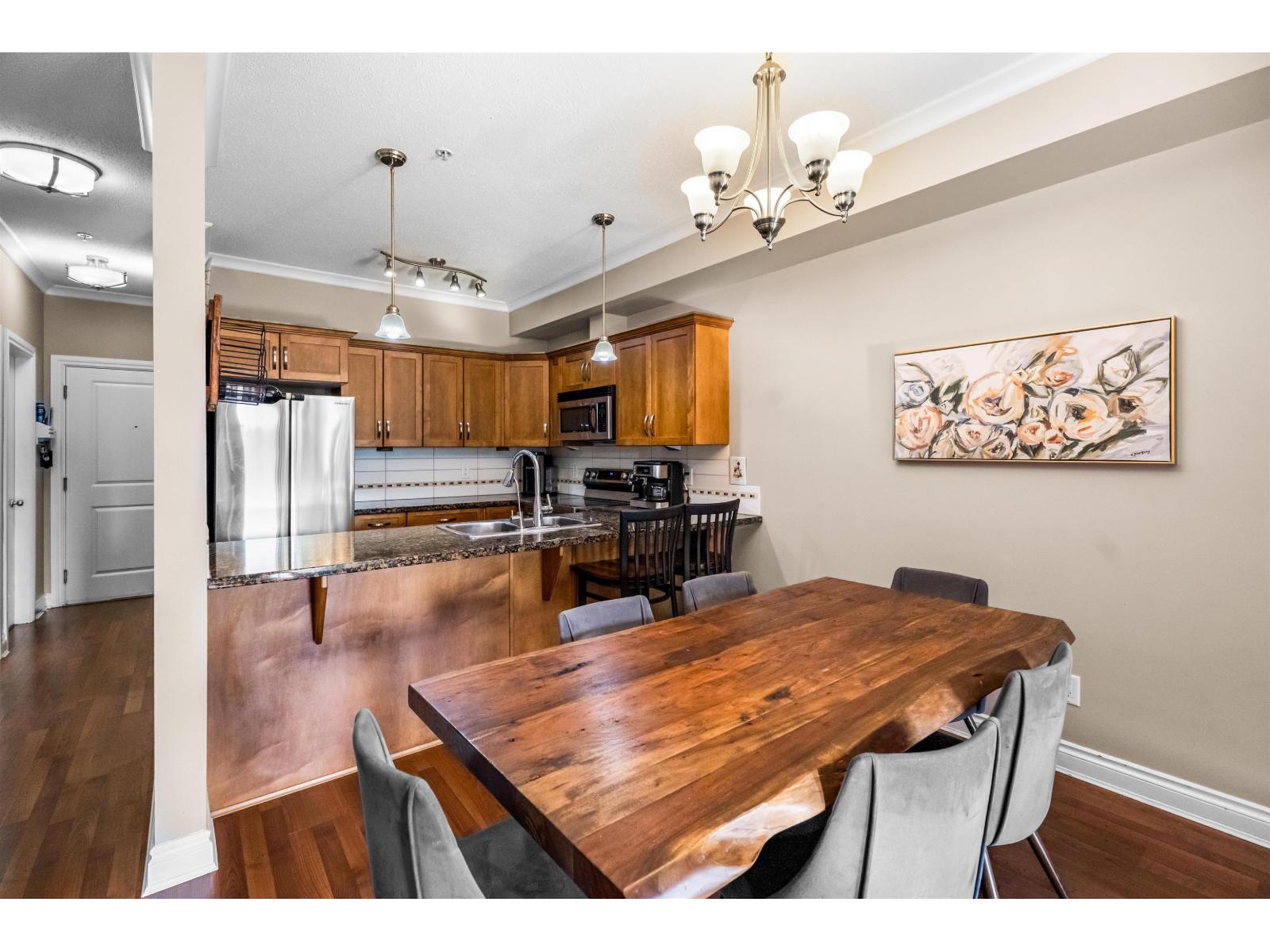 104 20286 53A AVENUE, Langley