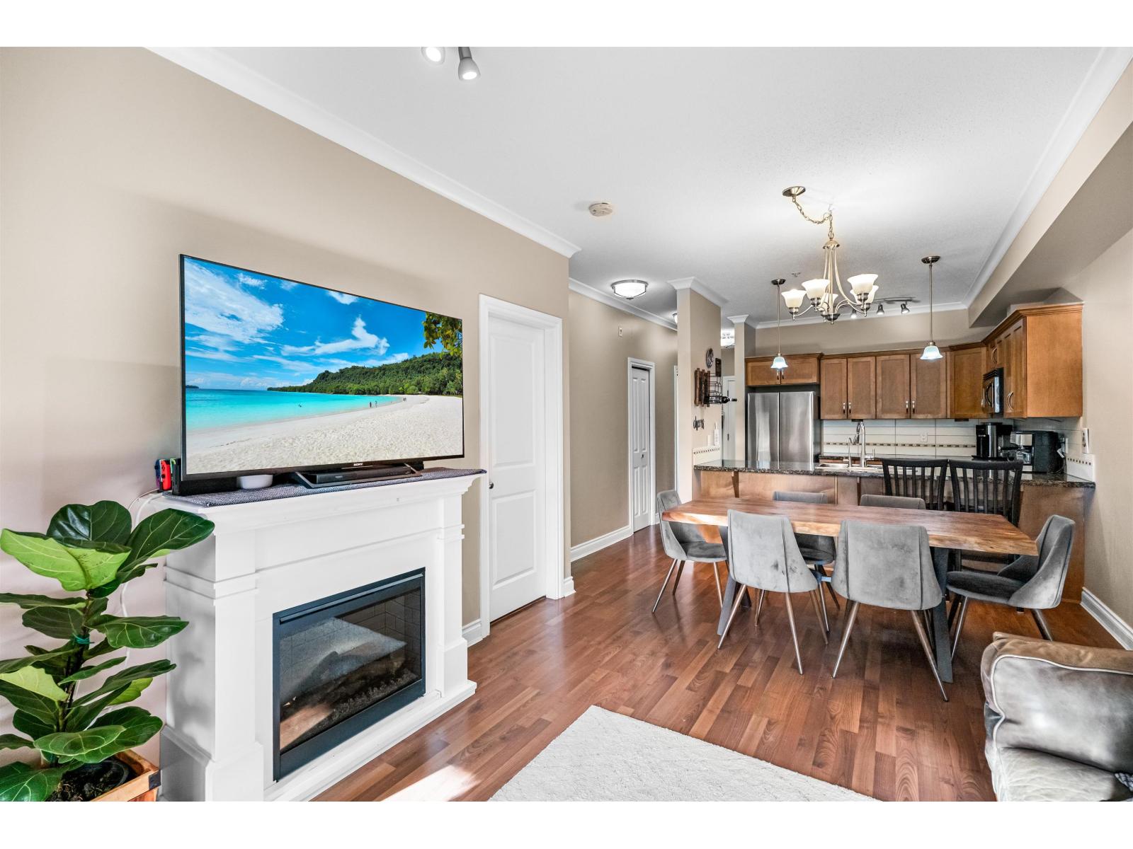 104 20286 53A AVENUE, Langley