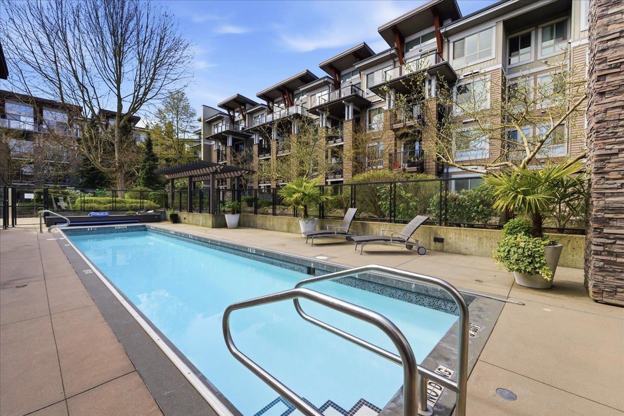 121 6688 120 STREET, Surrey