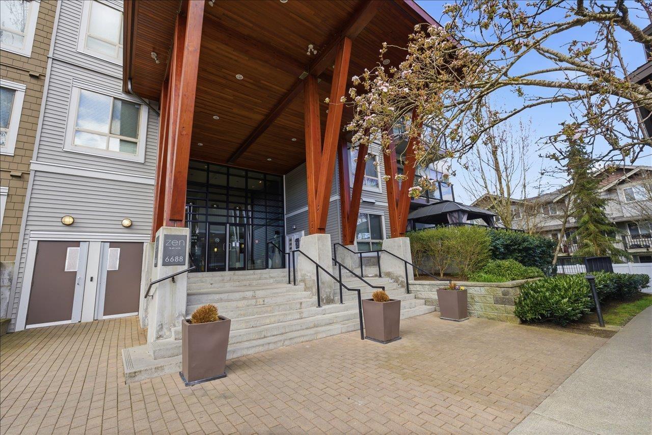 121 6688 120 STREET, Surrey