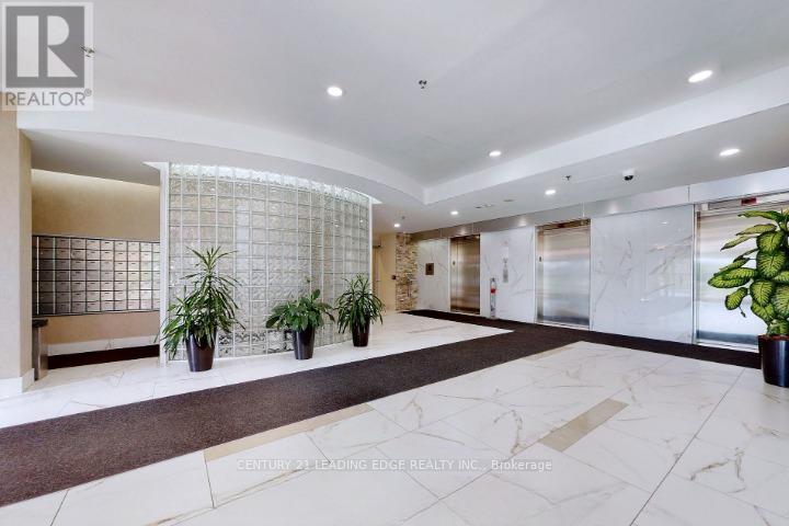 #516 2550 LAWRENCE AVENUE - 3