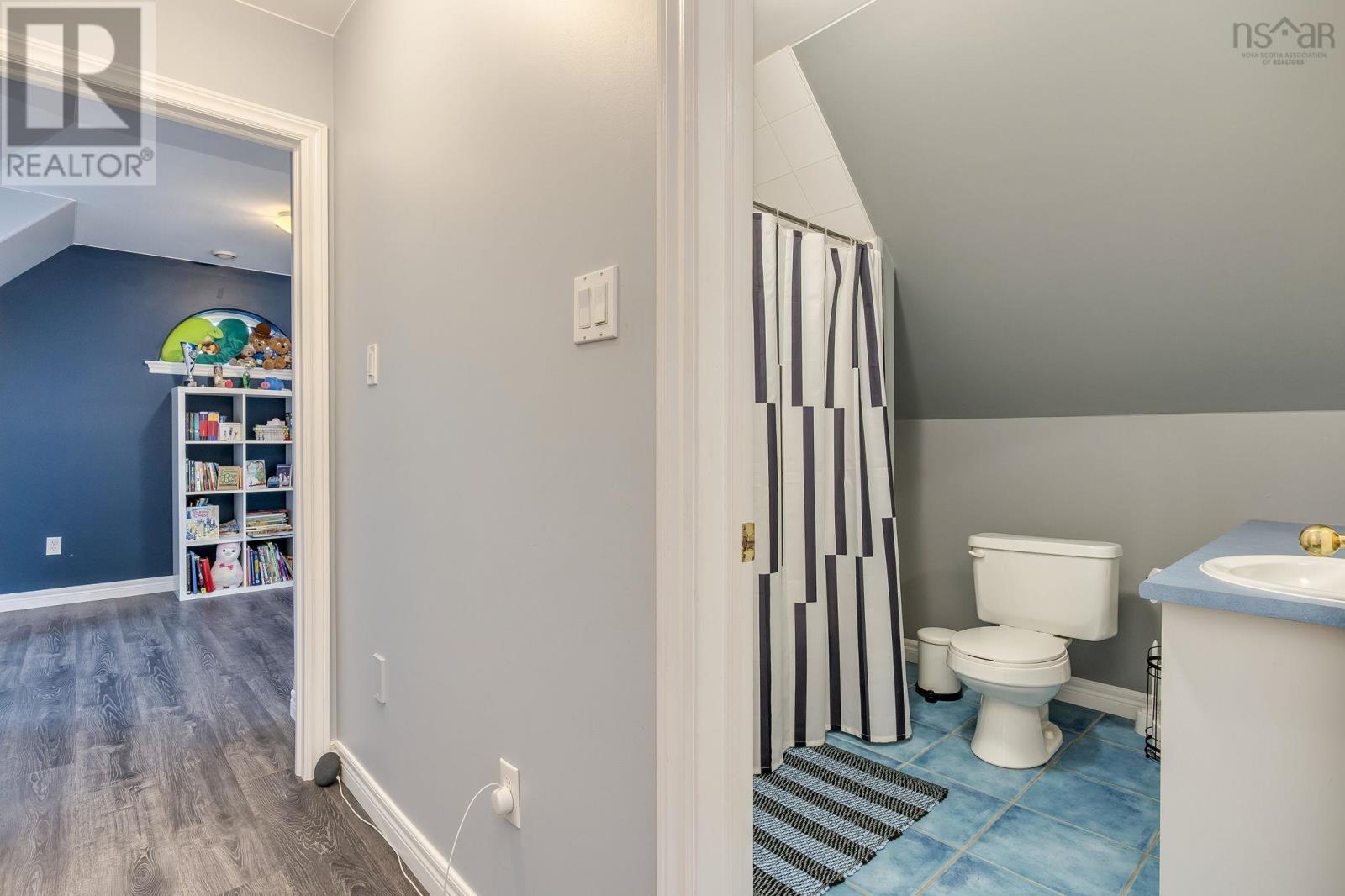 Property 29 of 50 of 31 Limestone Avenue