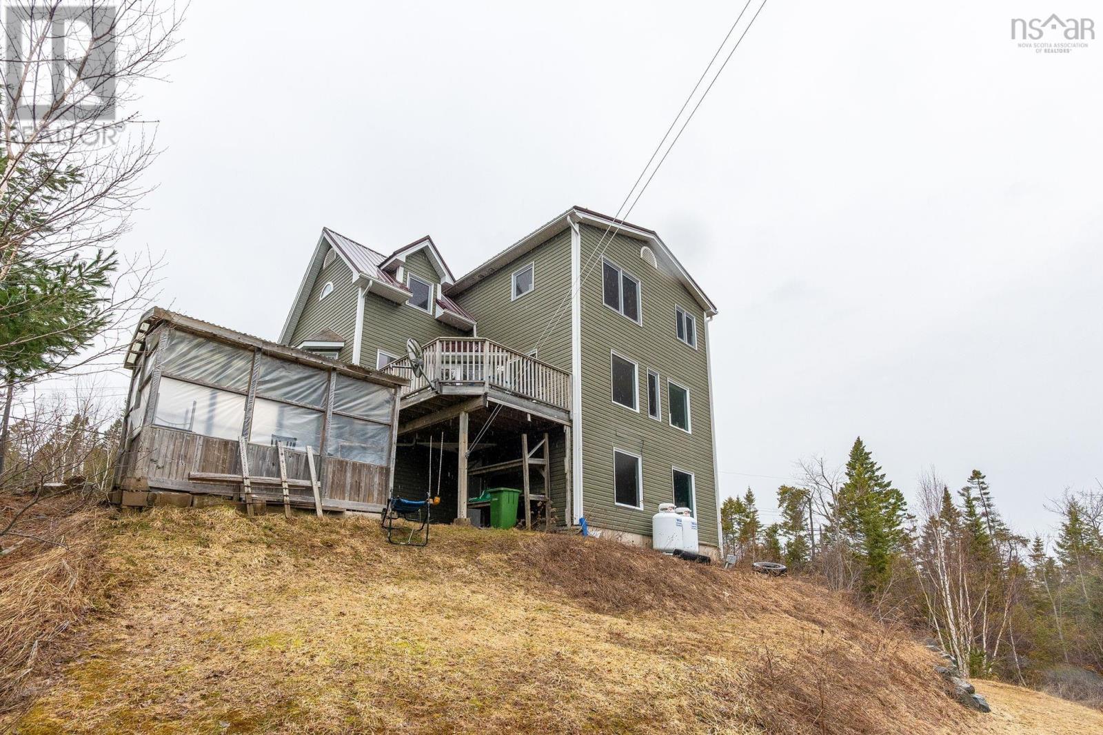 Property 49 of 50 of 31 Limestone Avenue