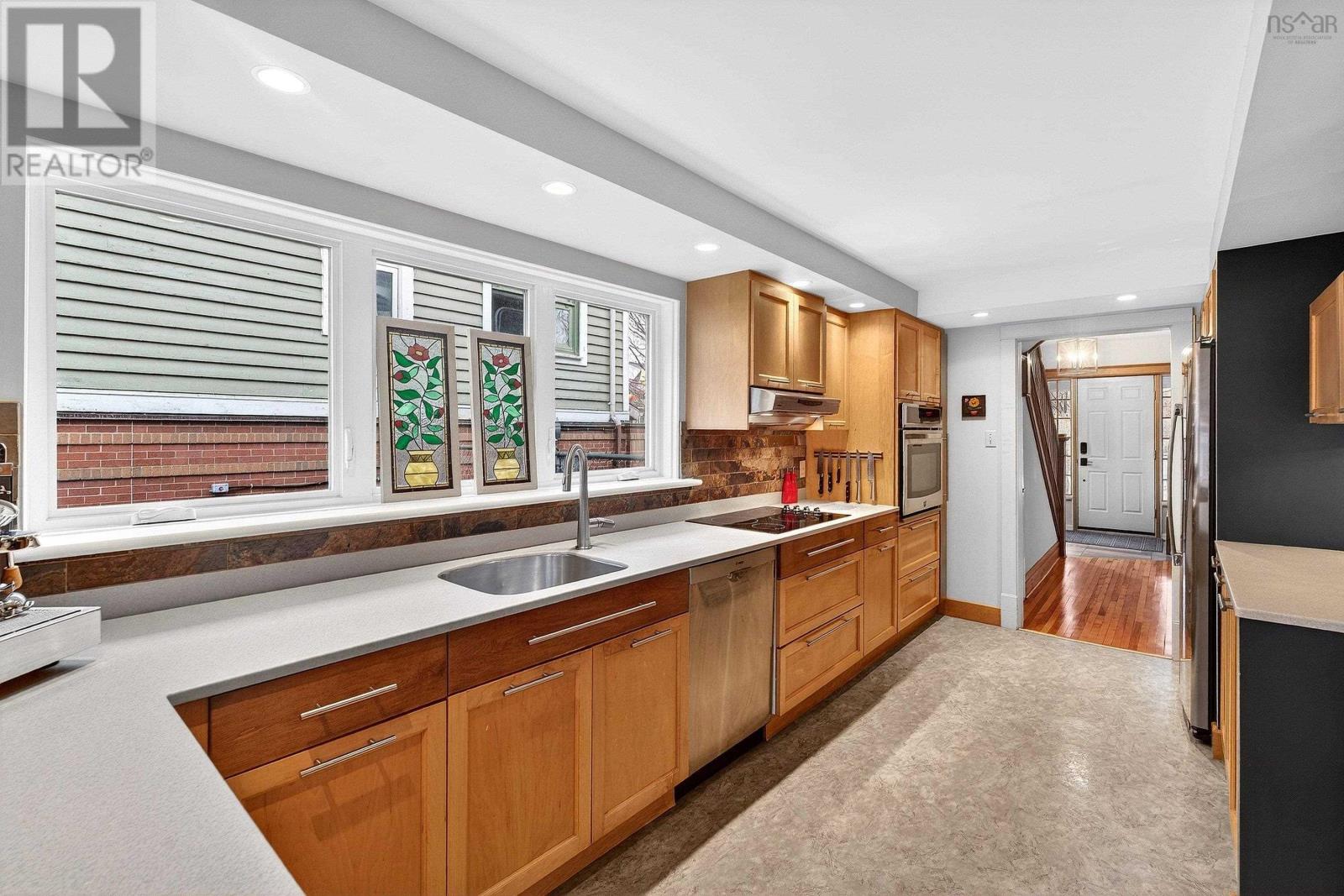 Property 32 of 48 of 5740 Atlantic Street