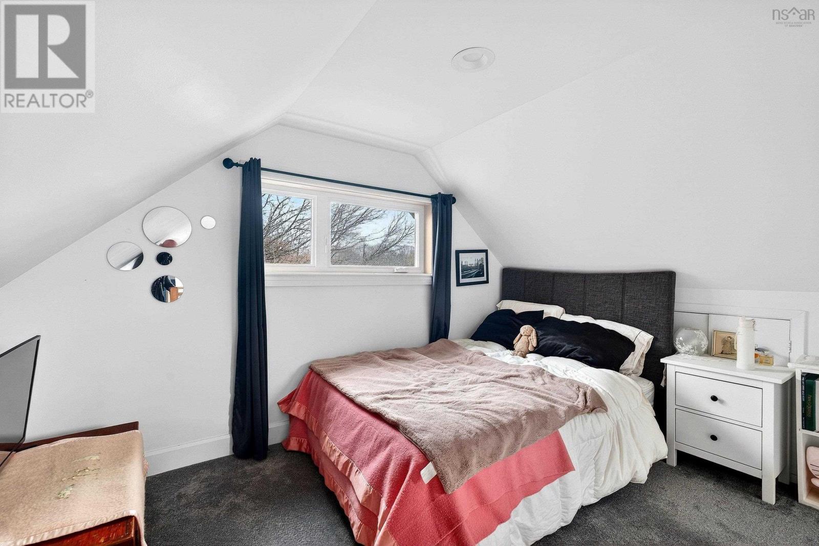 Property 13 of 48 of 5740 Atlantic Street