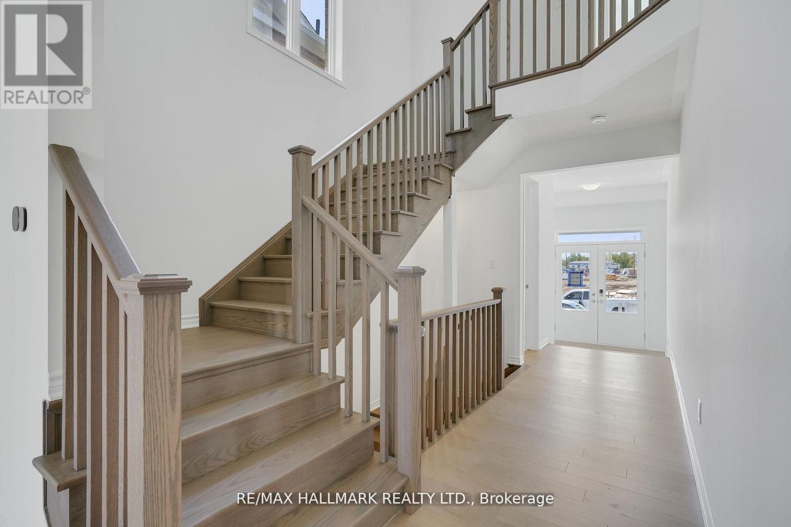 634 NEWLOVE STREET - 16