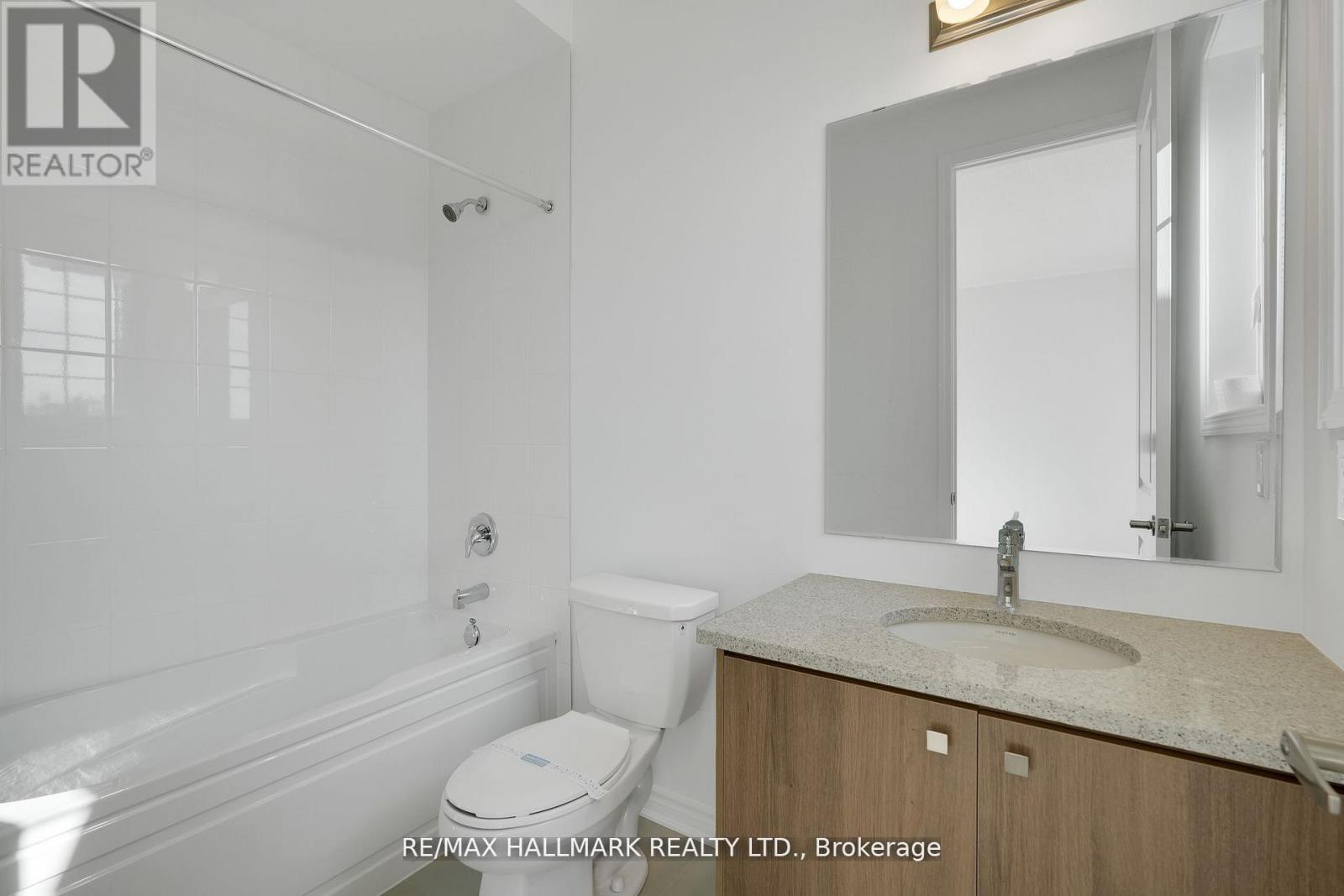 626 NEWLOVE STREET - 18