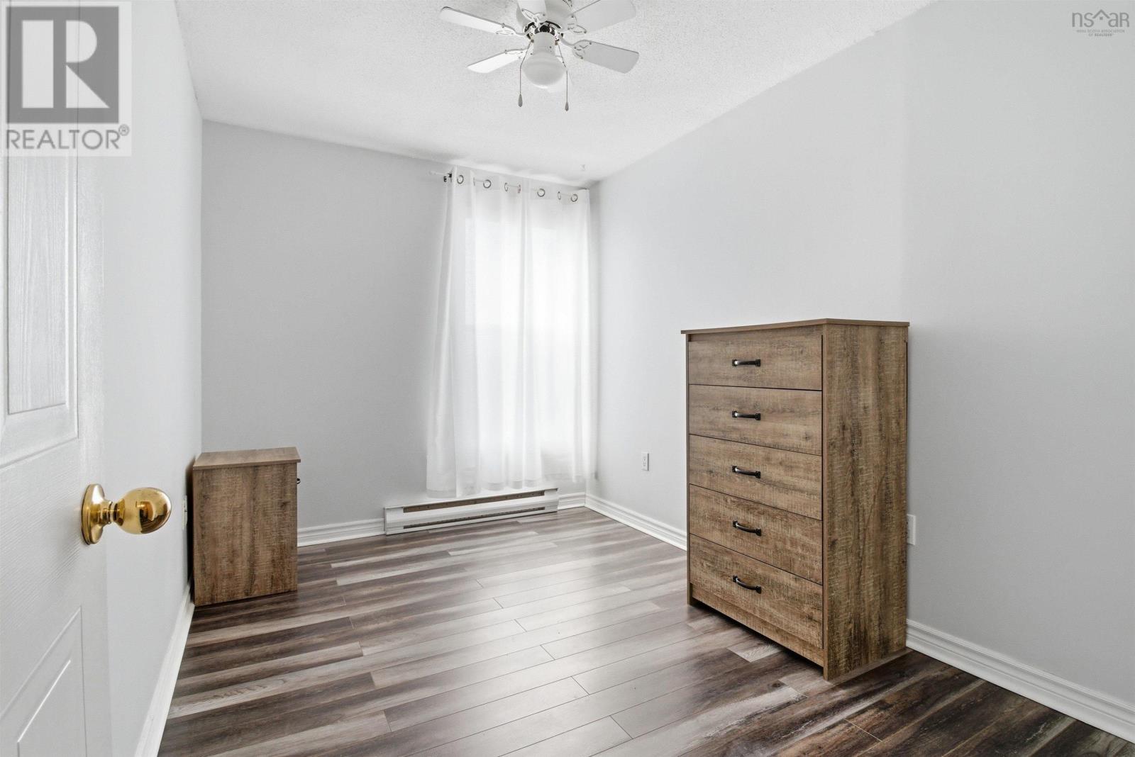 Property 12 of 25 of 215 75 Collins Grove