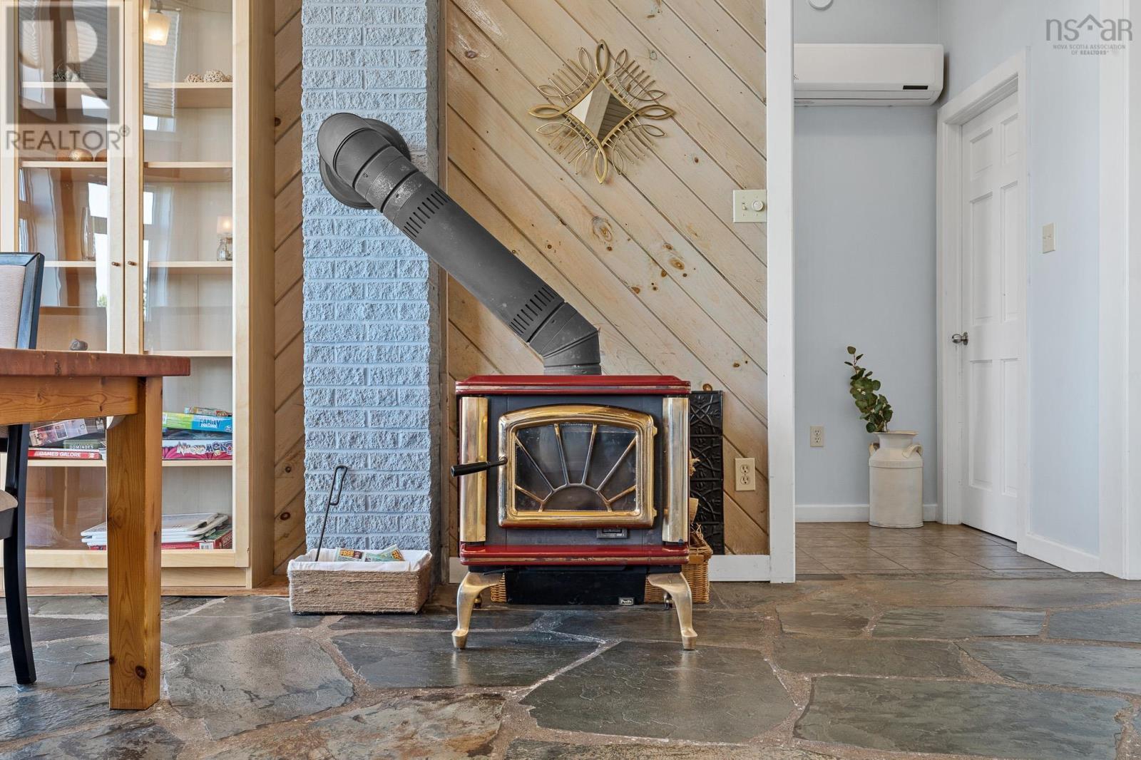 Property 10 of 44 of 1878 Sandy Point Road