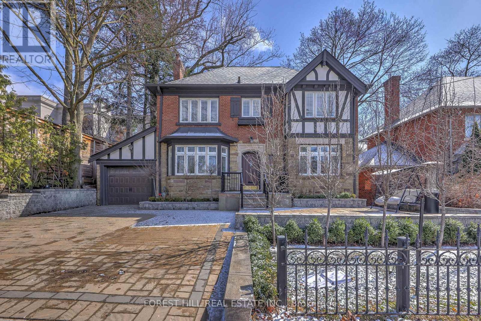 607 SPADINA ROAD - 2