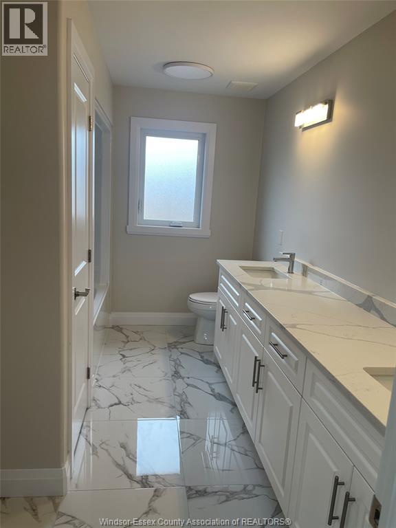 7350 GARNET CRESCENT - 17