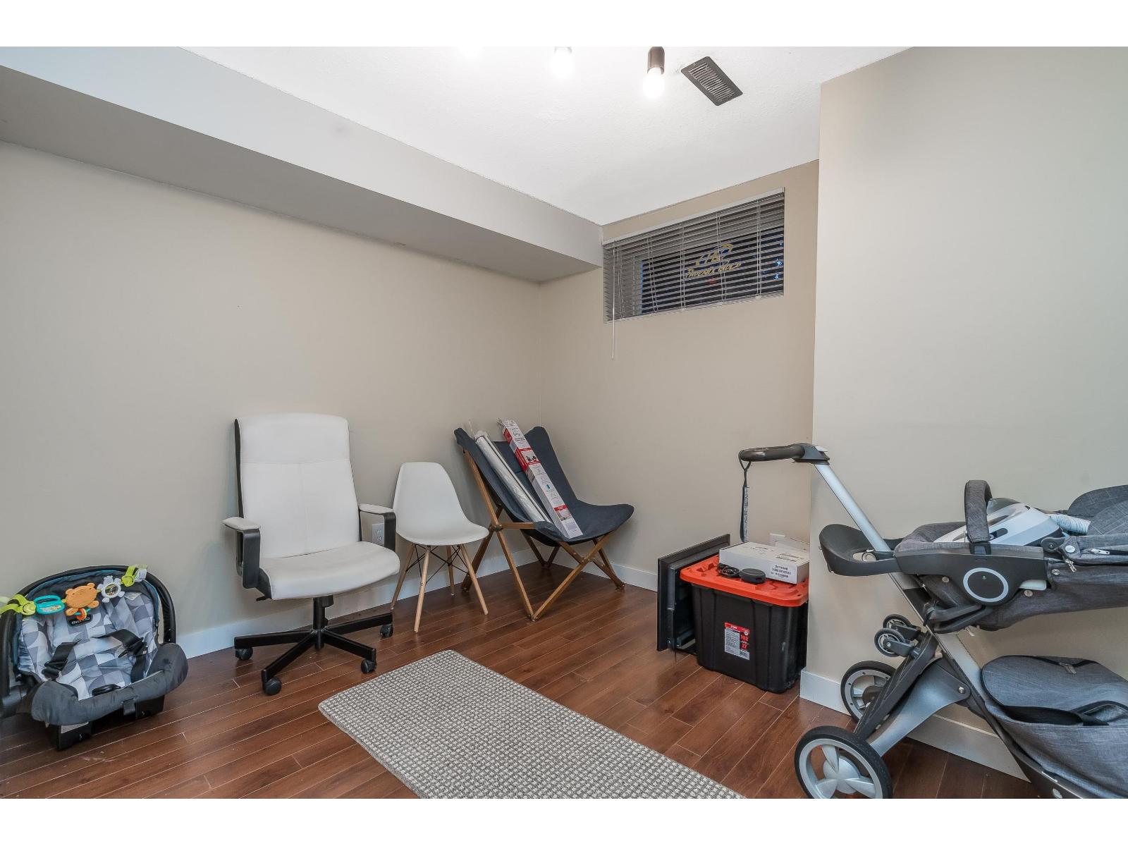 21 8863 216 STREET, Langley