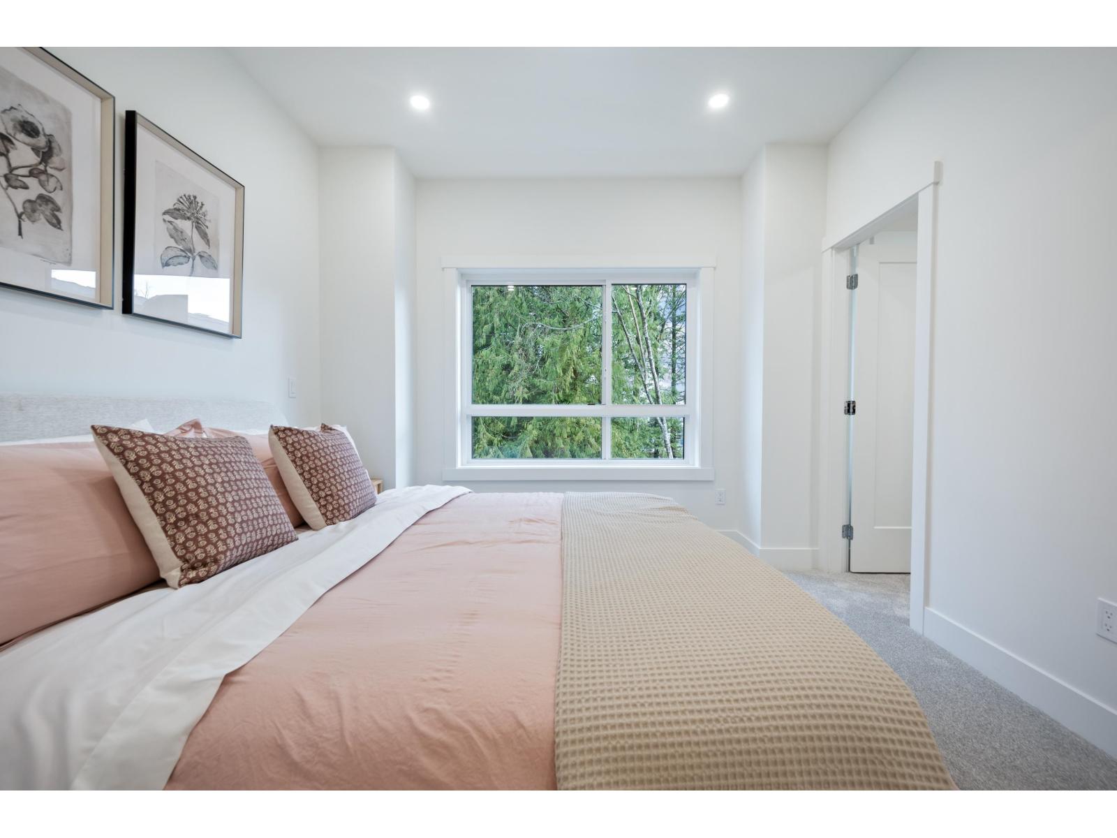 5 5993 143 STREET, Surrey