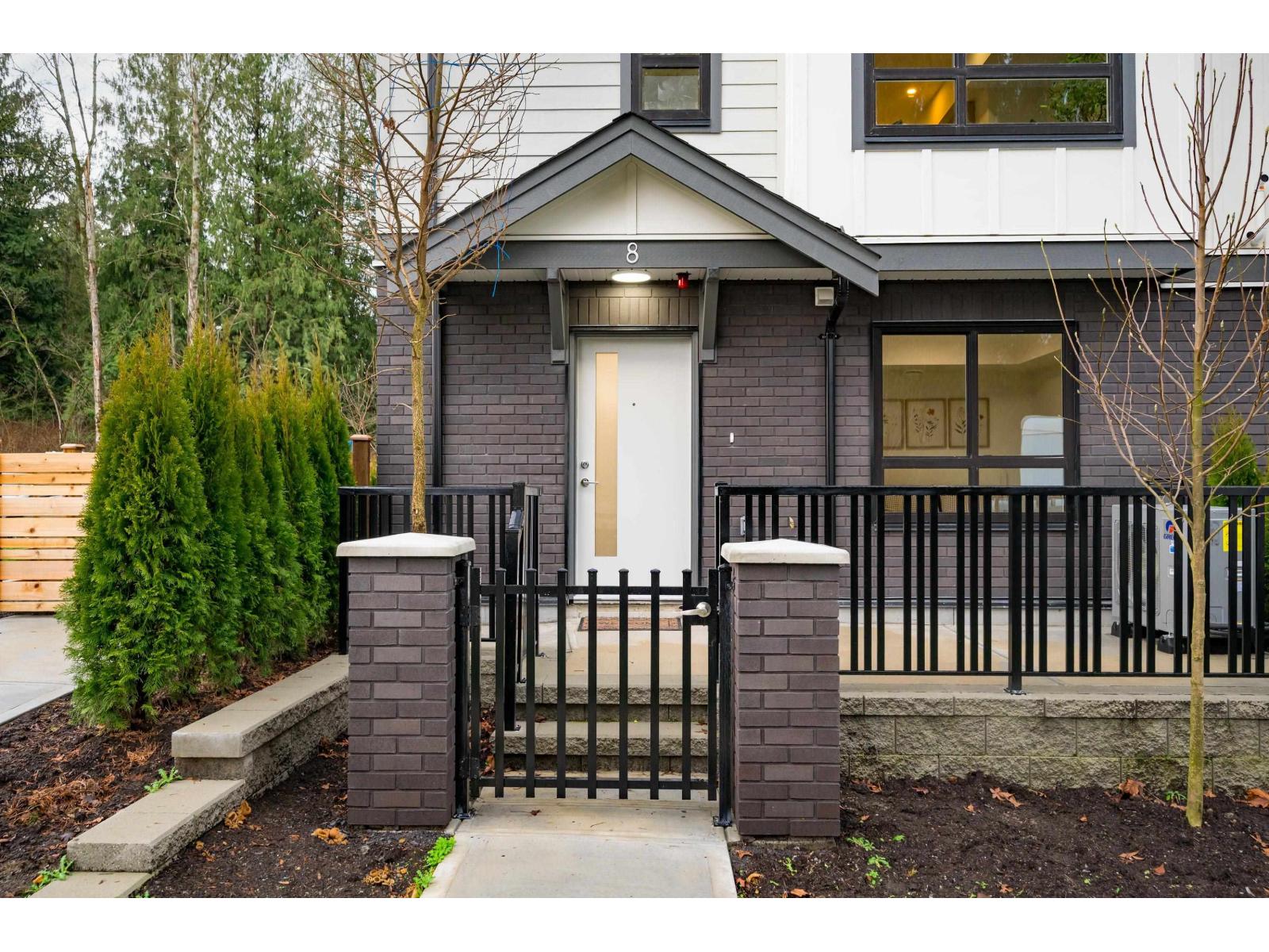 4 5993 143 STREET, Surrey