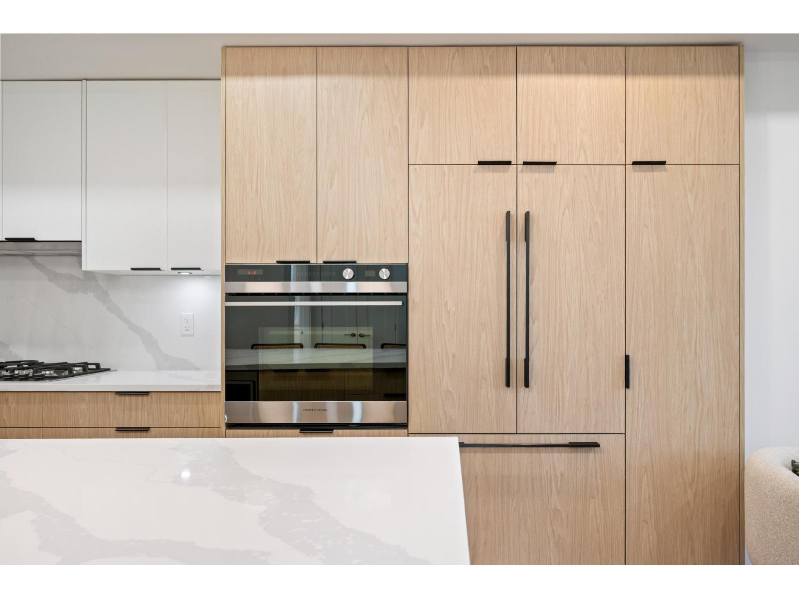 4 5993 143 STREET, Surrey