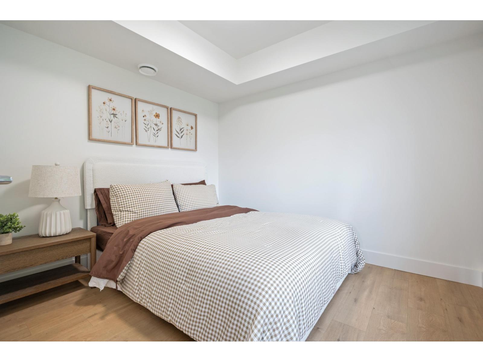 4 5993 143 STREET, Surrey