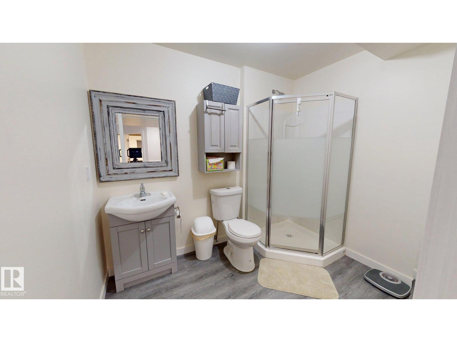 3885 GALLINGER LO NW, Edmonton