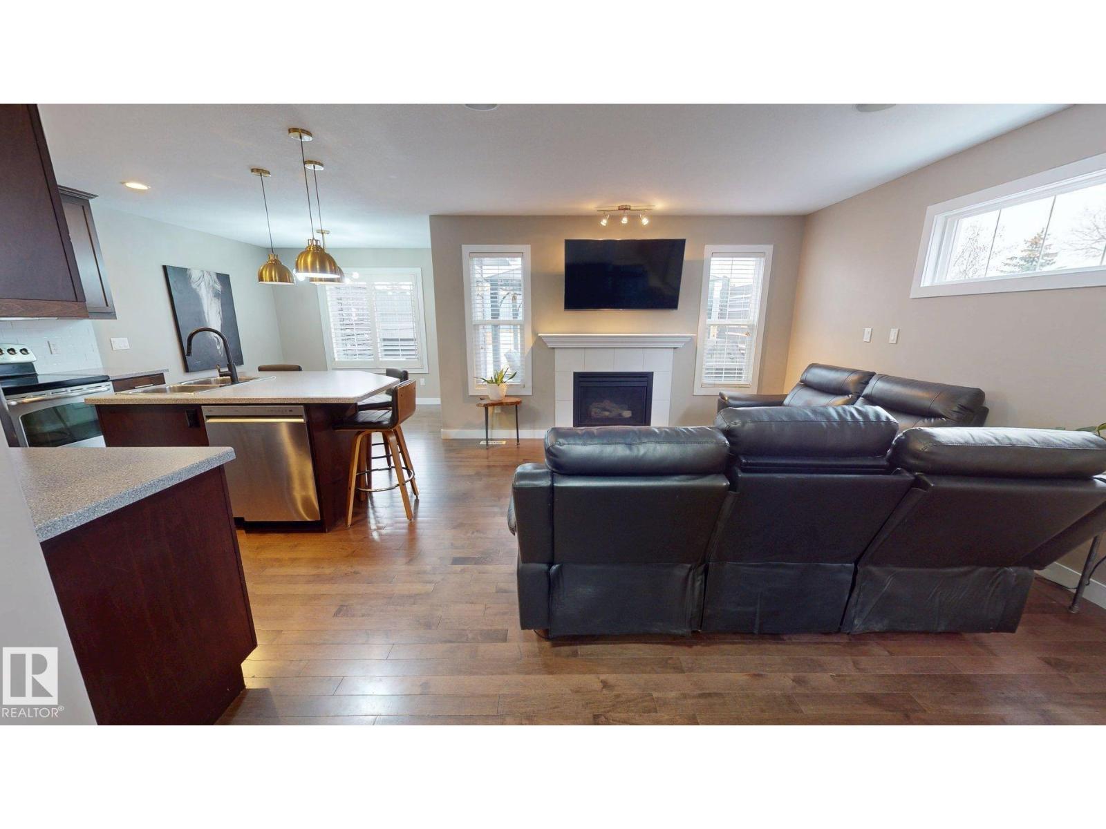 3885 GALLINGER LO NW - 2