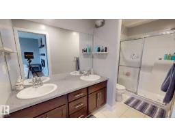 3885 Gallinger Lo Nw, Edmonton, AB T5T4G6 Photo 12