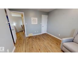 3885 Gallinger Lo Nw, Edmonton, AB T5T4G6 Photo 18