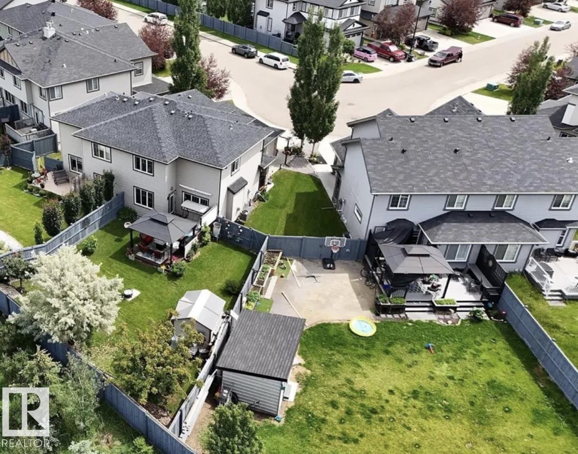 3885 GALLINGER LO NW, Edmonton