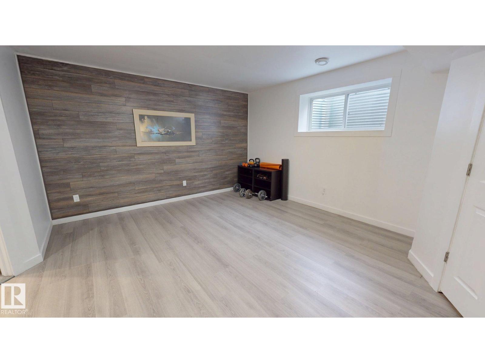 3885 GALLINGER LO NW, Edmonton