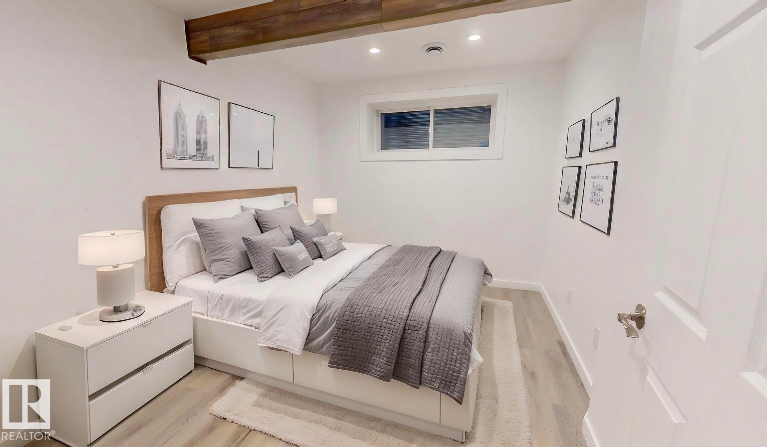 3885 GALLINGER LO NW, Edmonton